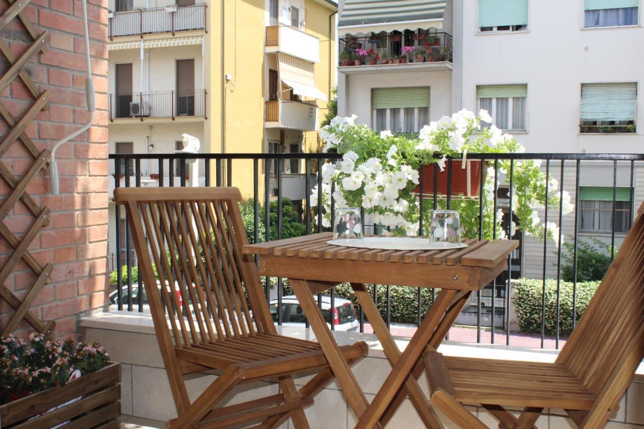 Aurora Bnb Pisa Luaran gambar